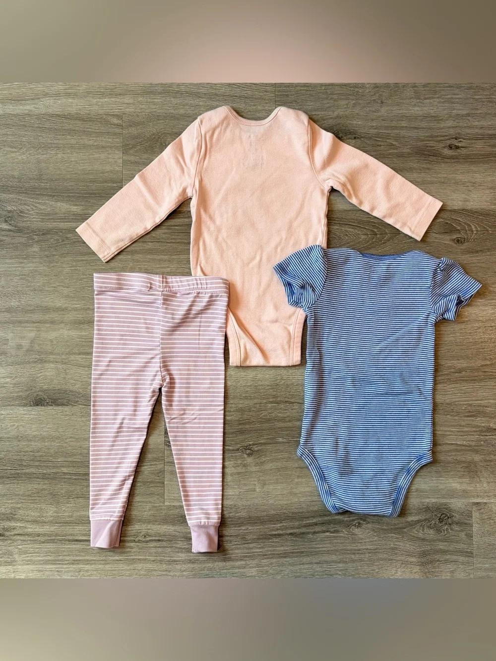 Disney/Carter's baby girls separates